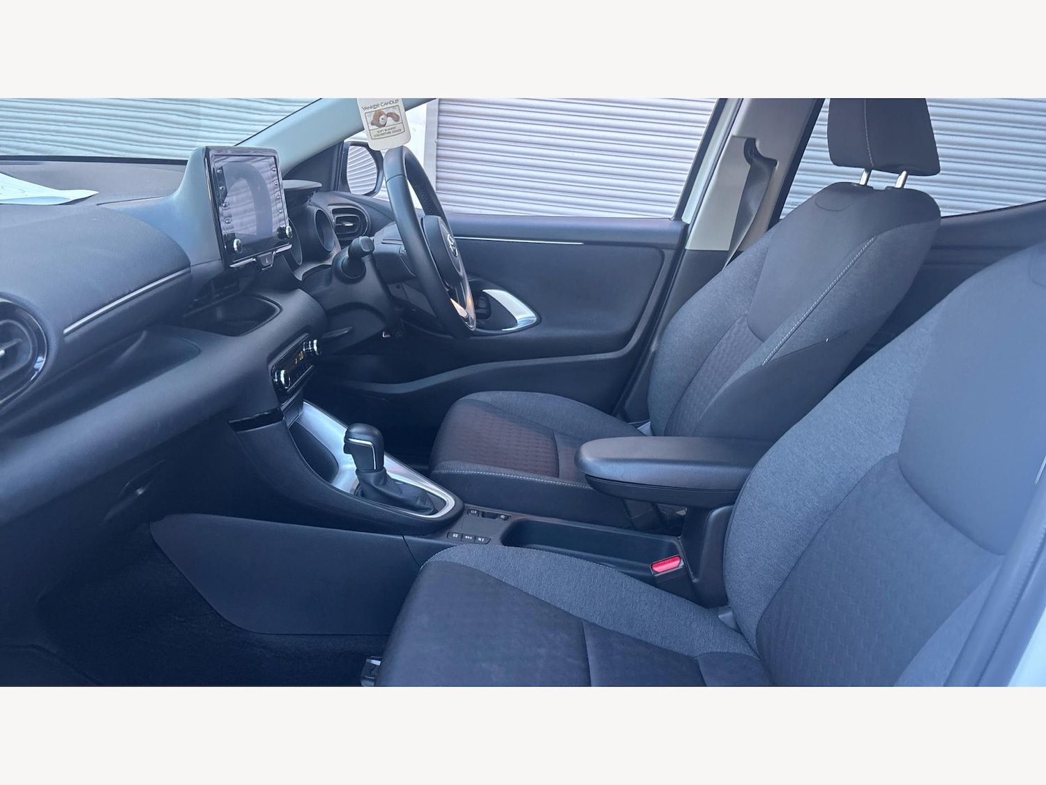 Used Toyota Yaris 2022 for sale - 77143721: Photo 10