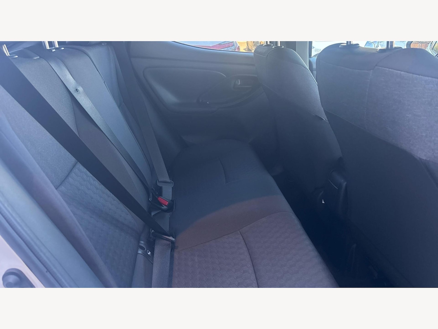 Used Toyota Yaris 2022 for sale - 77143721: Photo 12