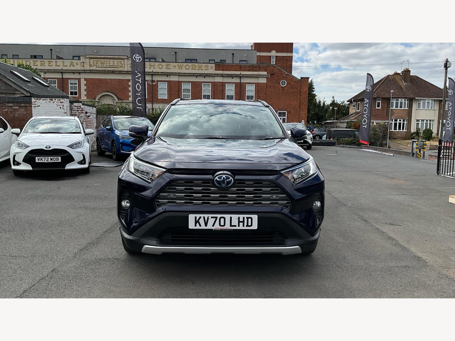 Used Toyota RAV4 2020 for sale - 76094521: Photo 17
