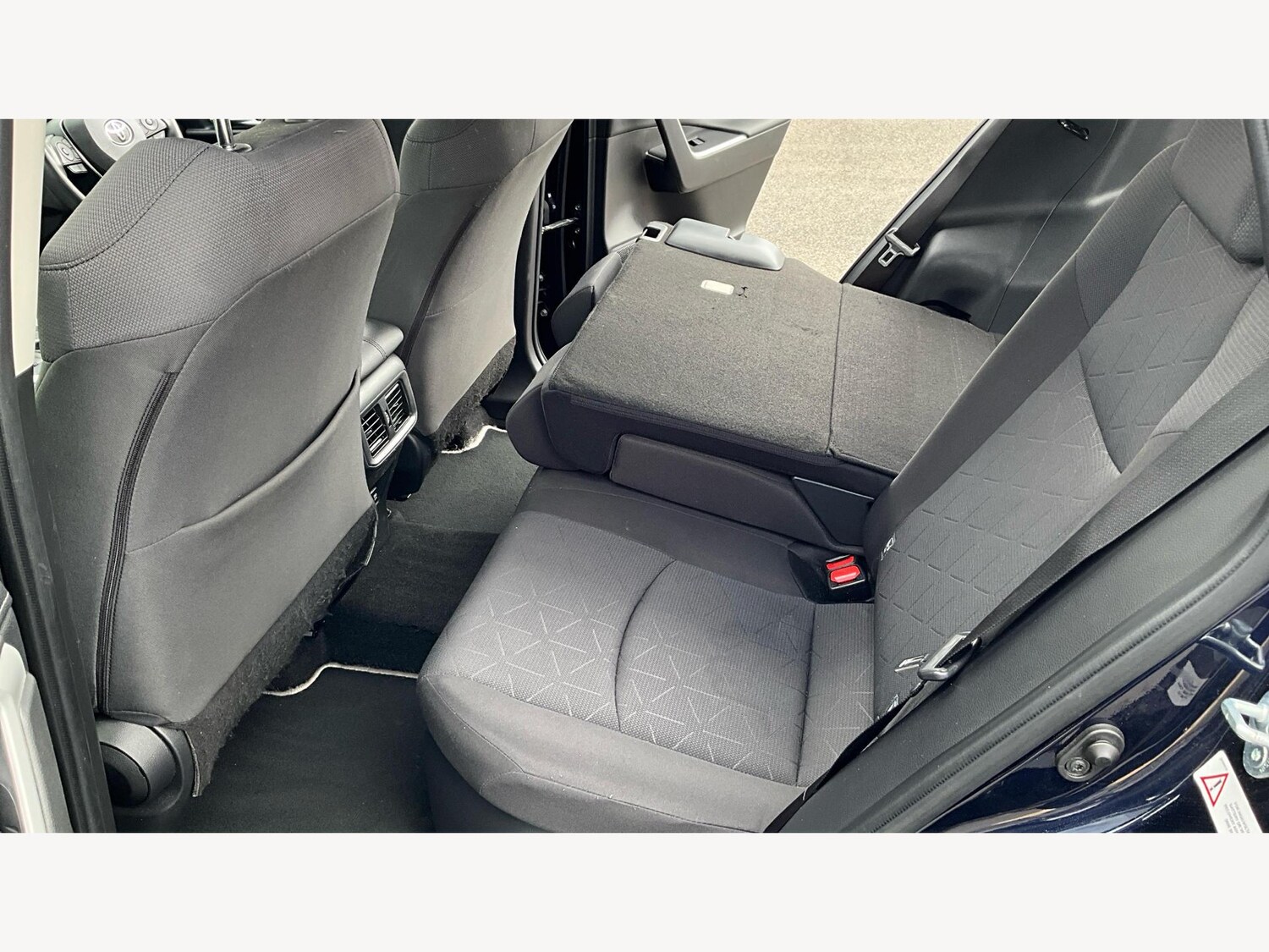 Used Toyota RAV4 2020 for sale - 76094521: Photo 38