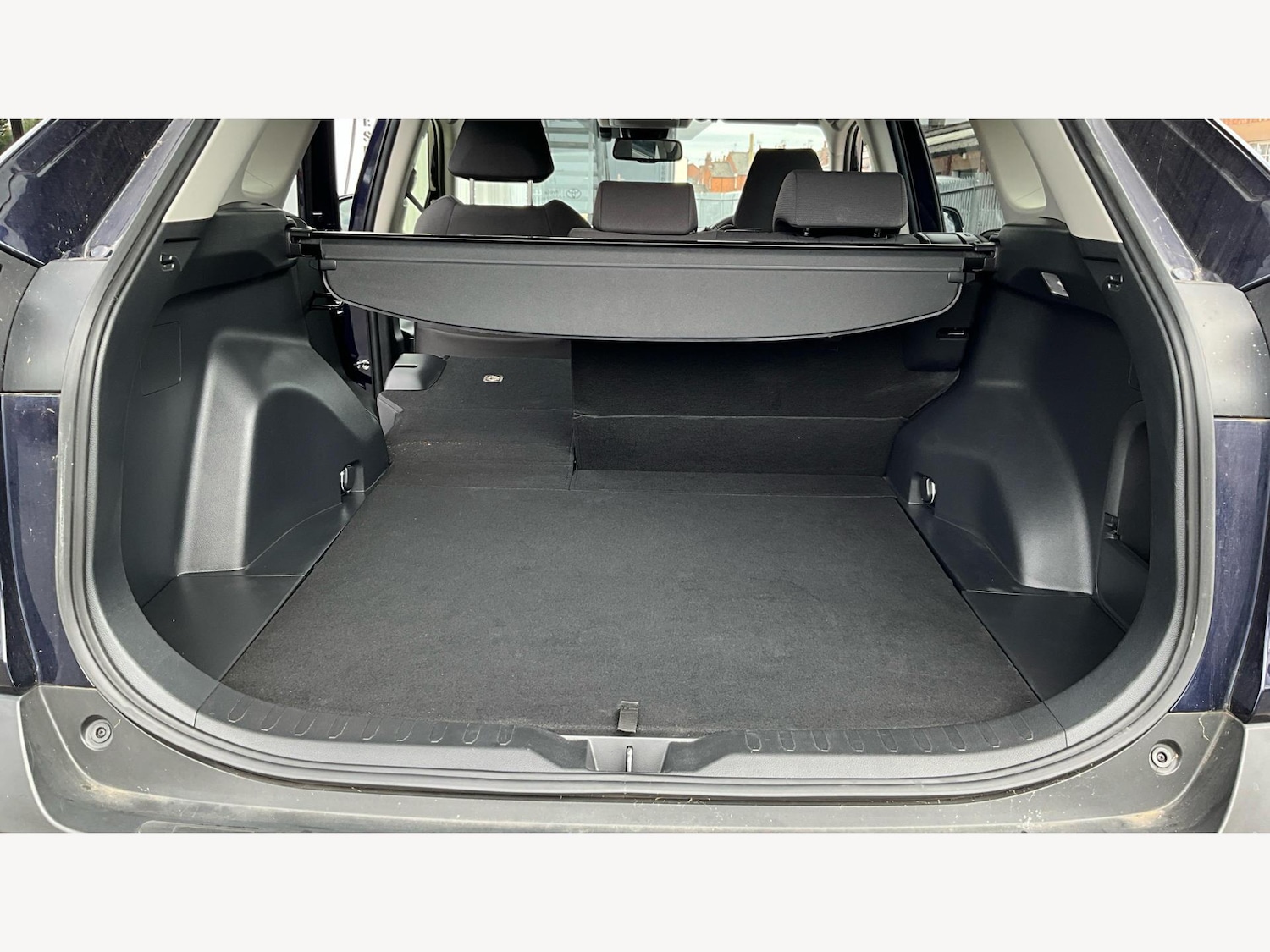 Used Toyota RAV4 2020 for sale - 76094521: Photo 44