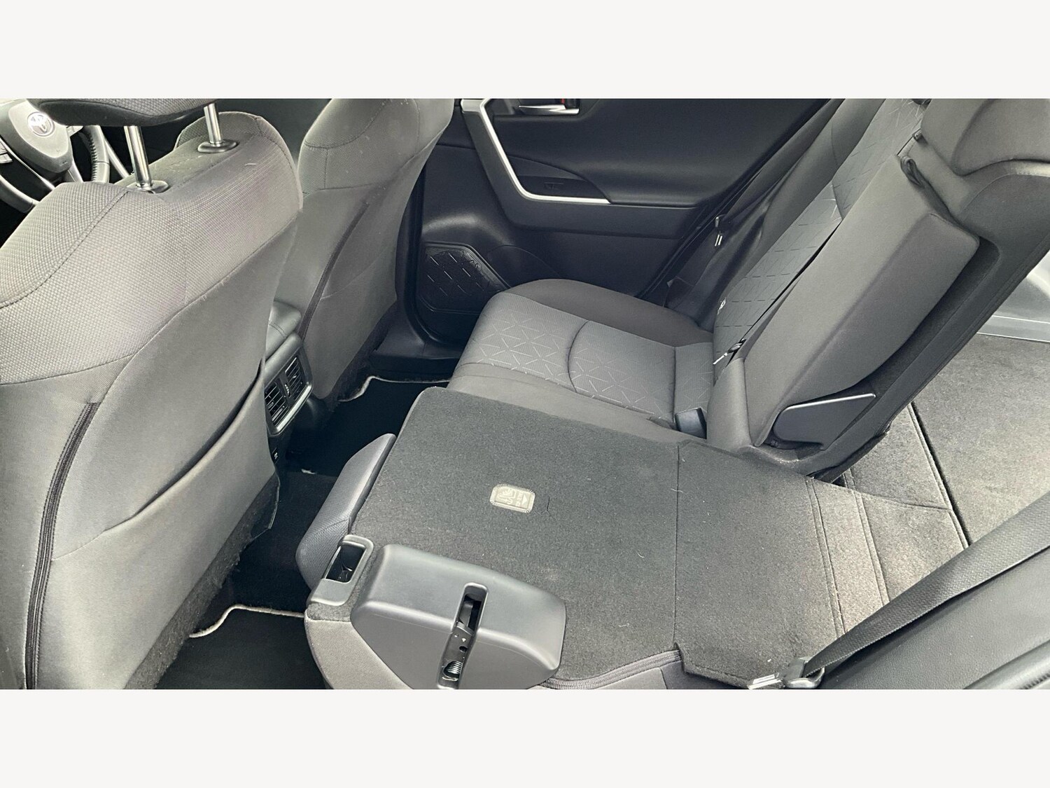 Used Toyota RAV4 2020 for sale - 76094521: Photo 45