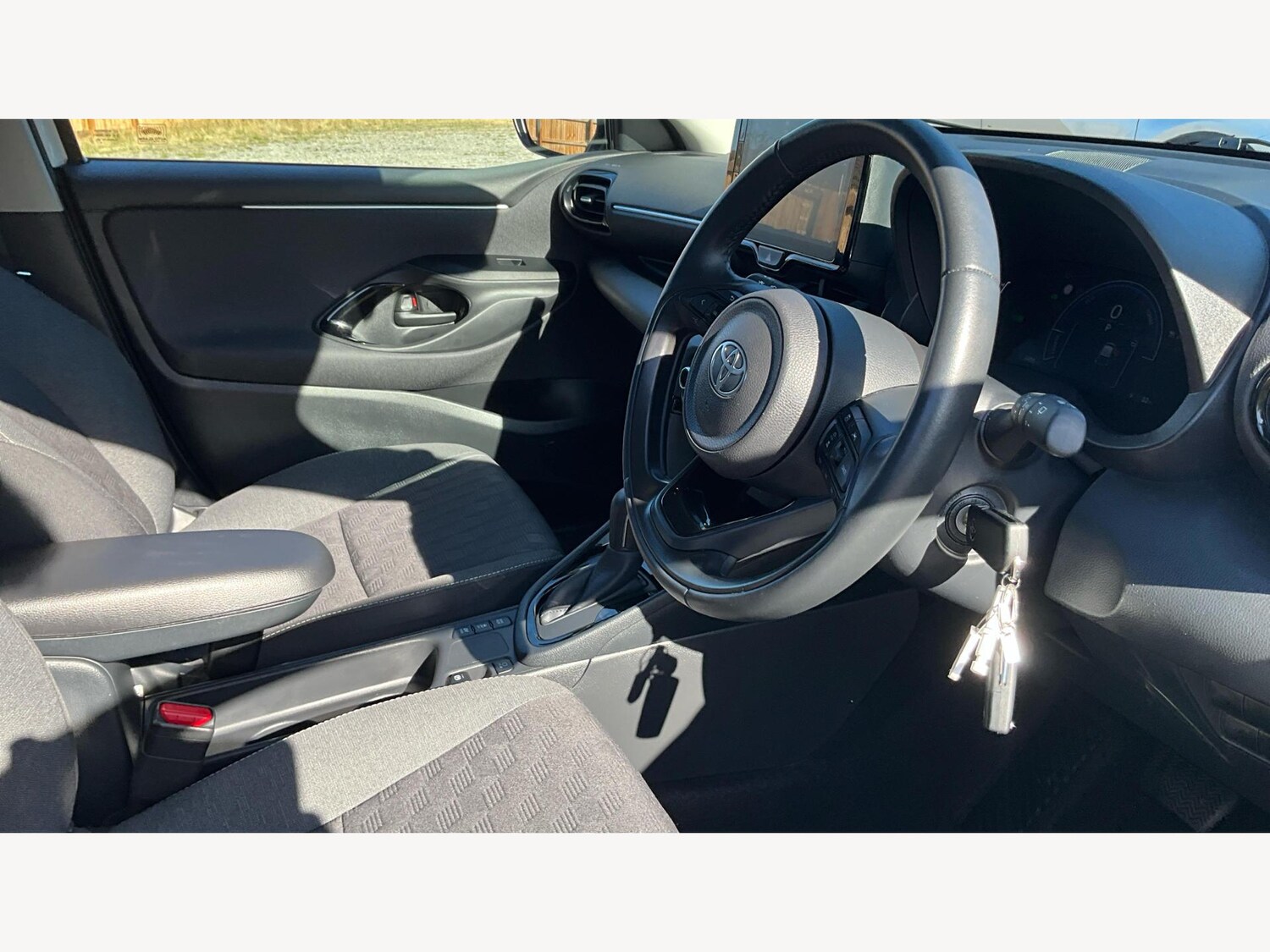 Used Toyota Yaris 2024 for sale - 76991084: Photo 13