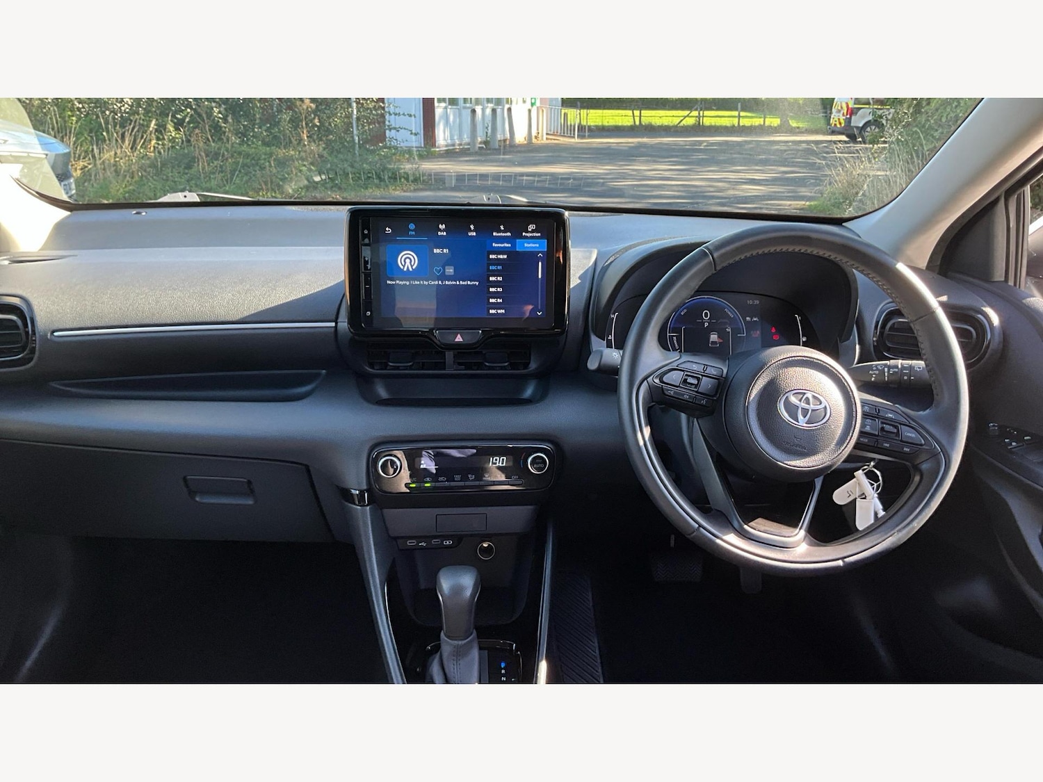 Used Toyota Yaris 2024 for sale - 76991084: Photo 8