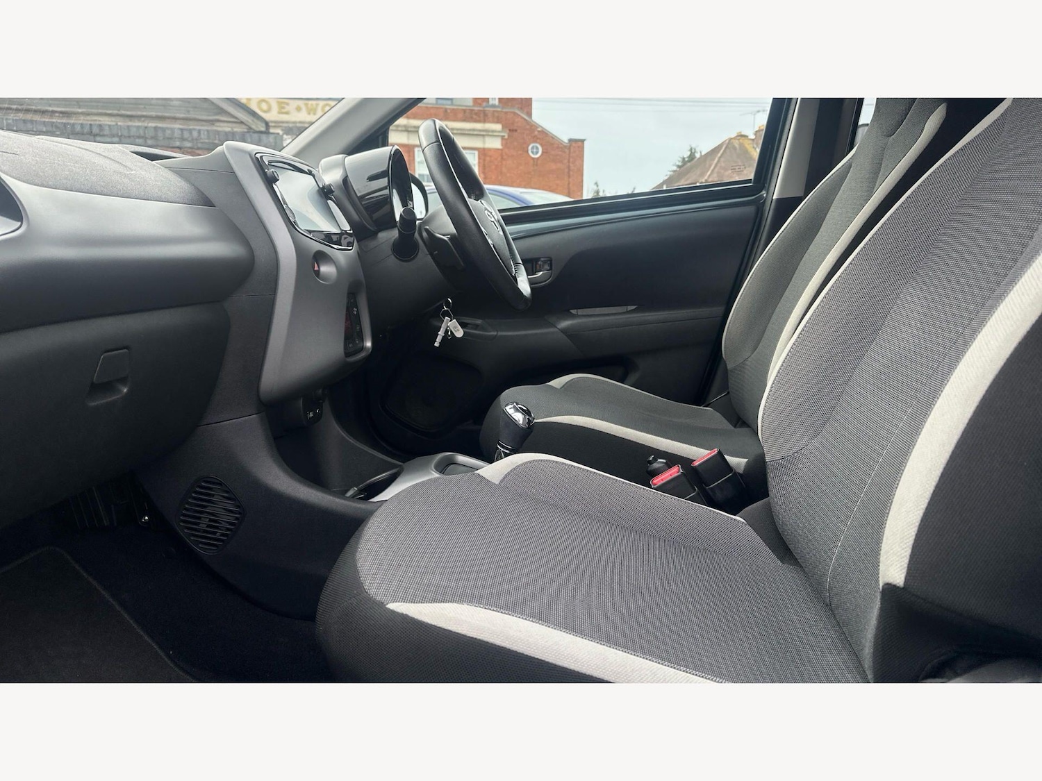 Used Toyota AYGO for sale - 78034097: Photo 12