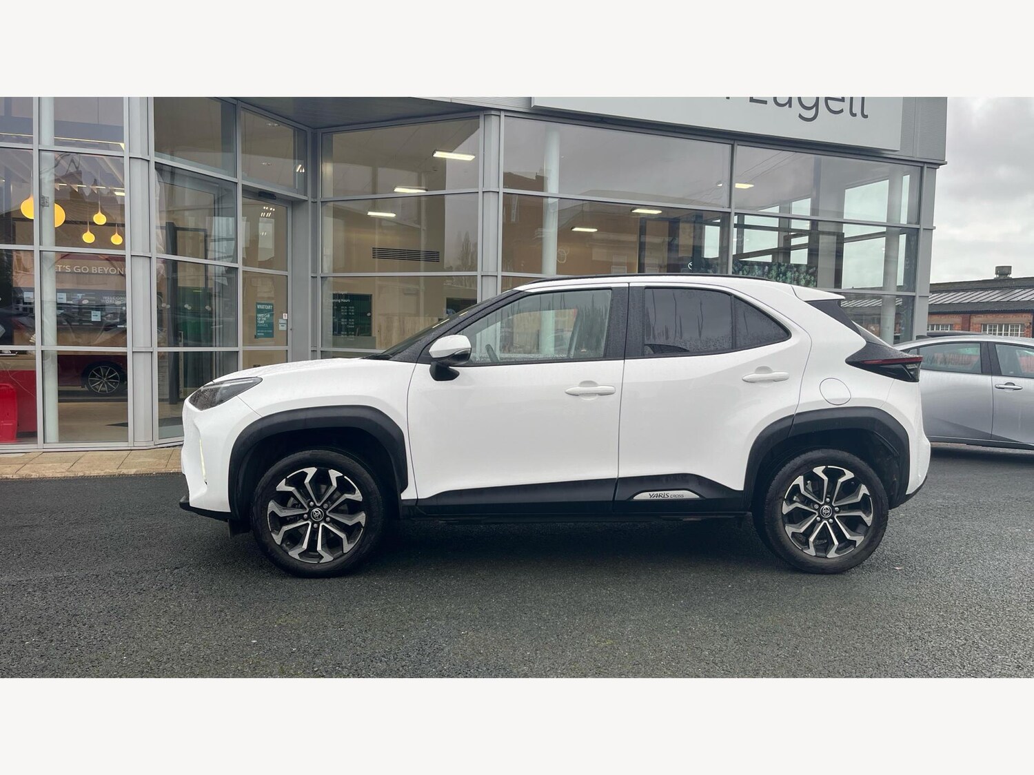 Used Toyota Yaris Cross 2023 for sale - 77253734: Photo 19