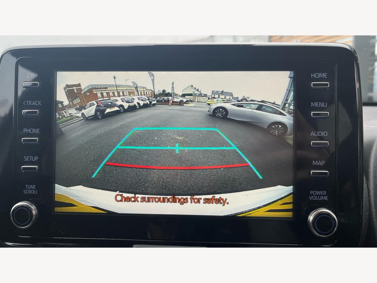 Used Toyota Yaris Cross 2023 for sale - 77253734: Photo 24