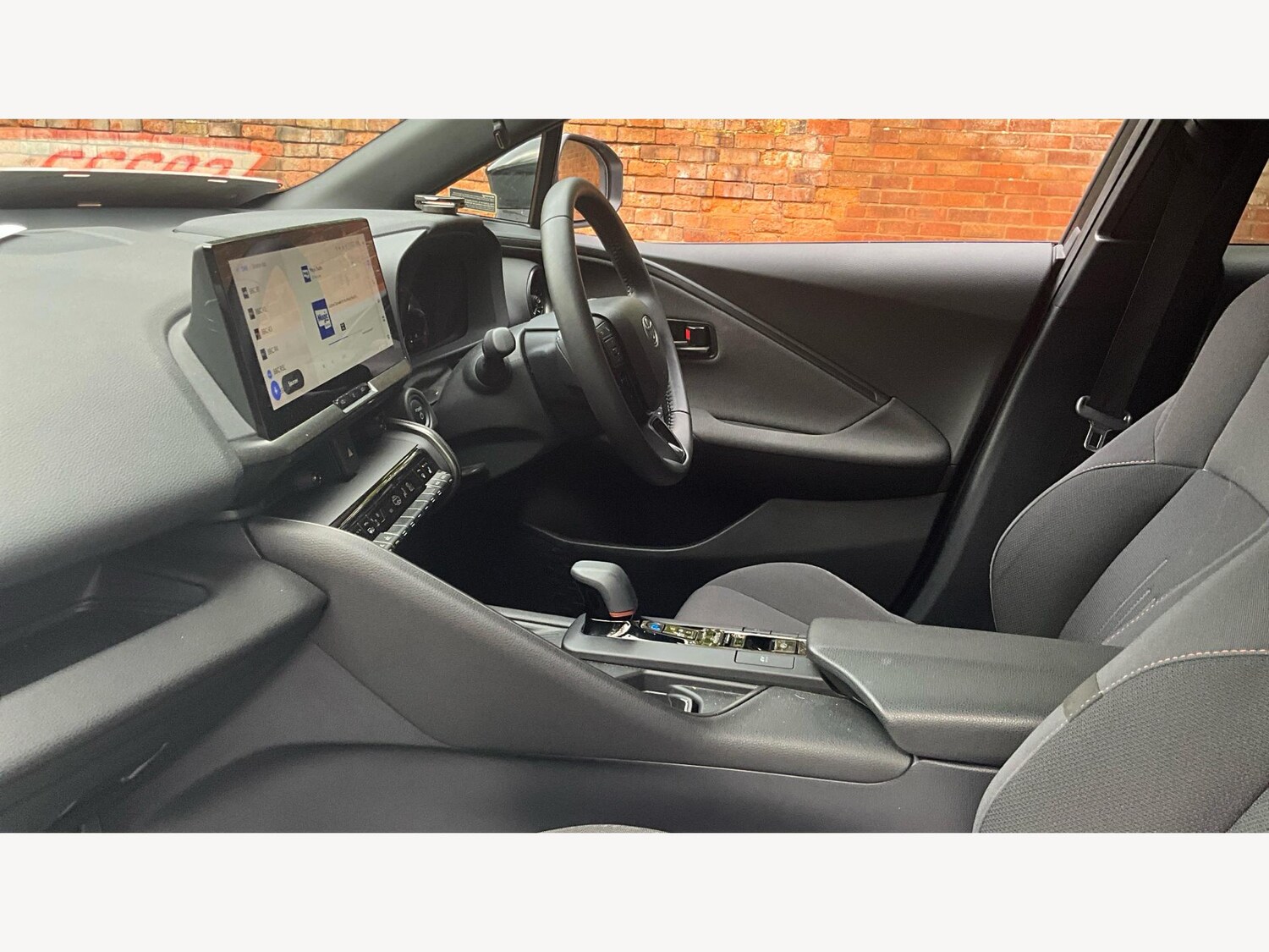 Used Toyota C-HR 2024 for sale - 77478786: Photo 12