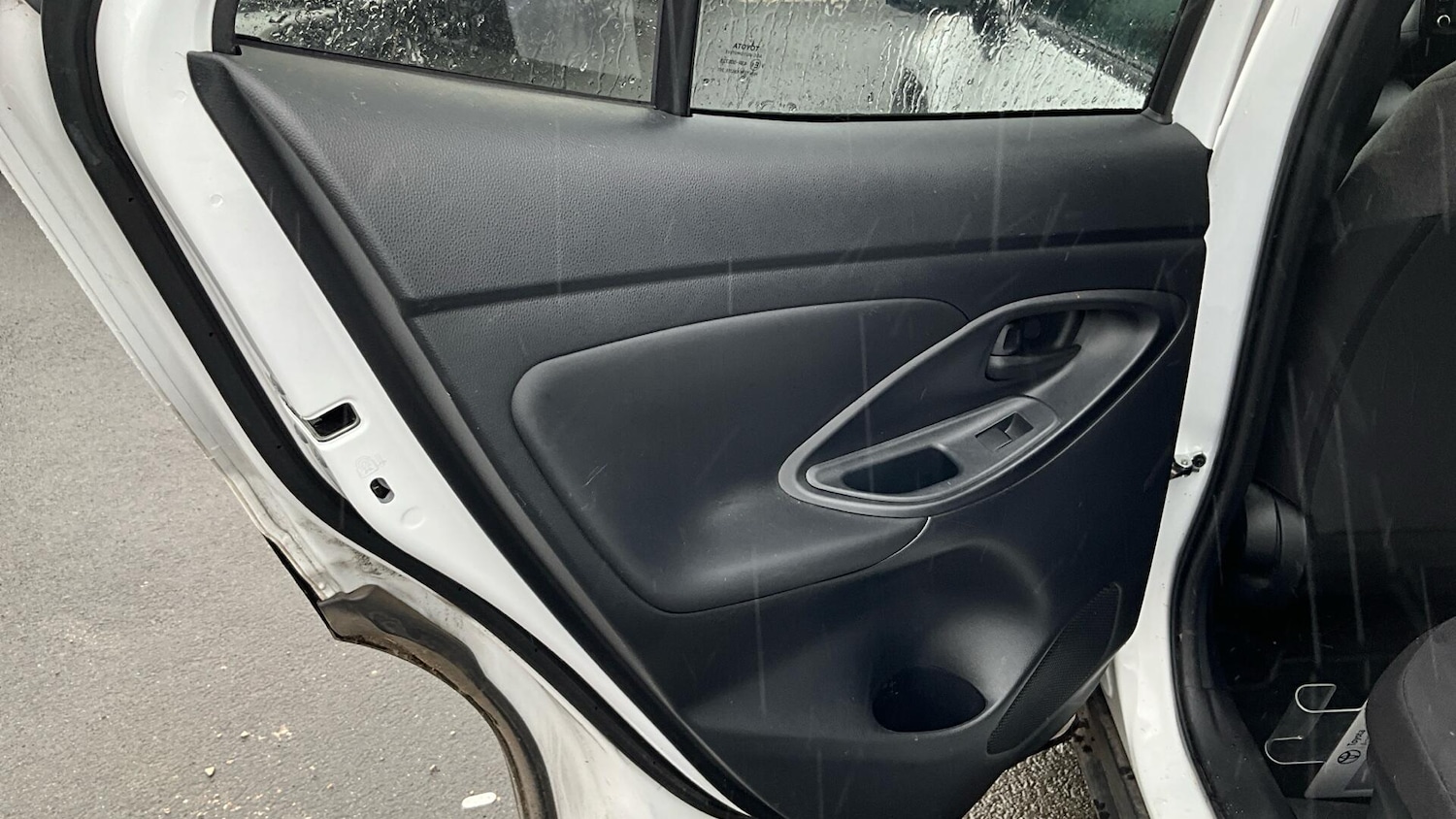 Used Toyota Yaris Cross 2023 for sale - 77330434: Photo 32