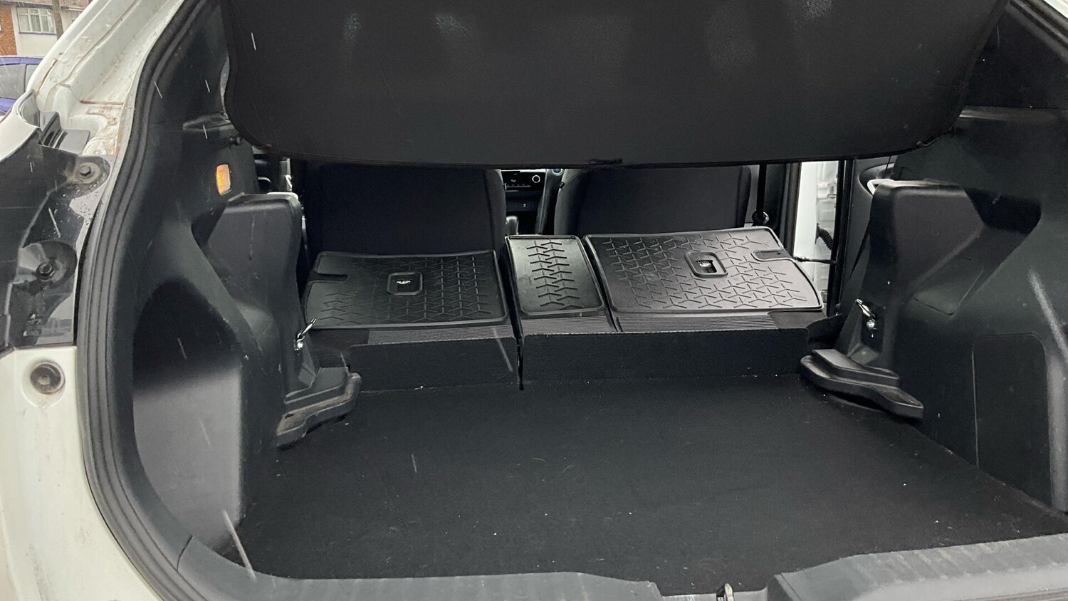 Used Toyota Yaris Cross 2023 for sale - 77330434: Photo 36