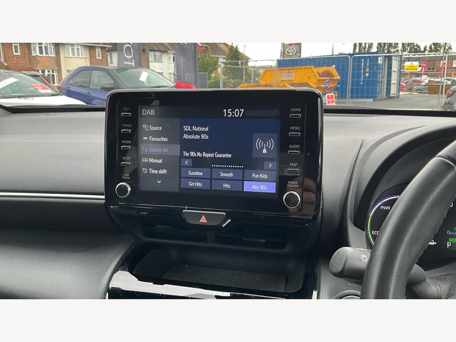 Used Toyota Yaris Cross 2023 for sale - 77330434: Photo 9