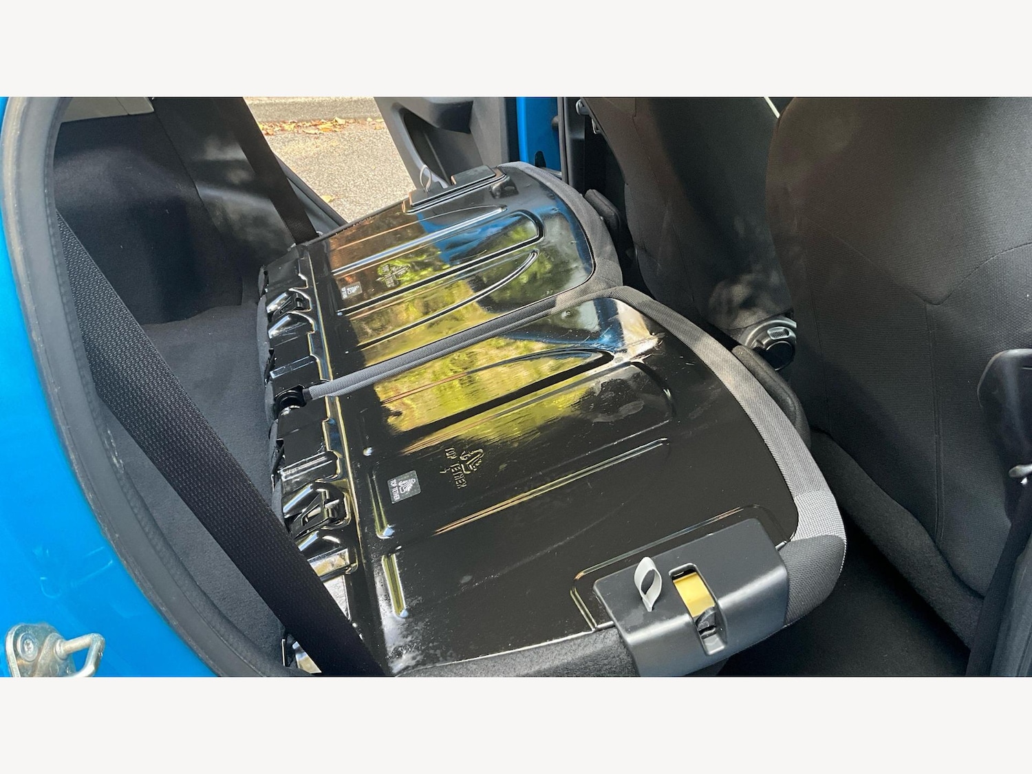 Used Toyota AYGO for sale - 76997728: Photo 32