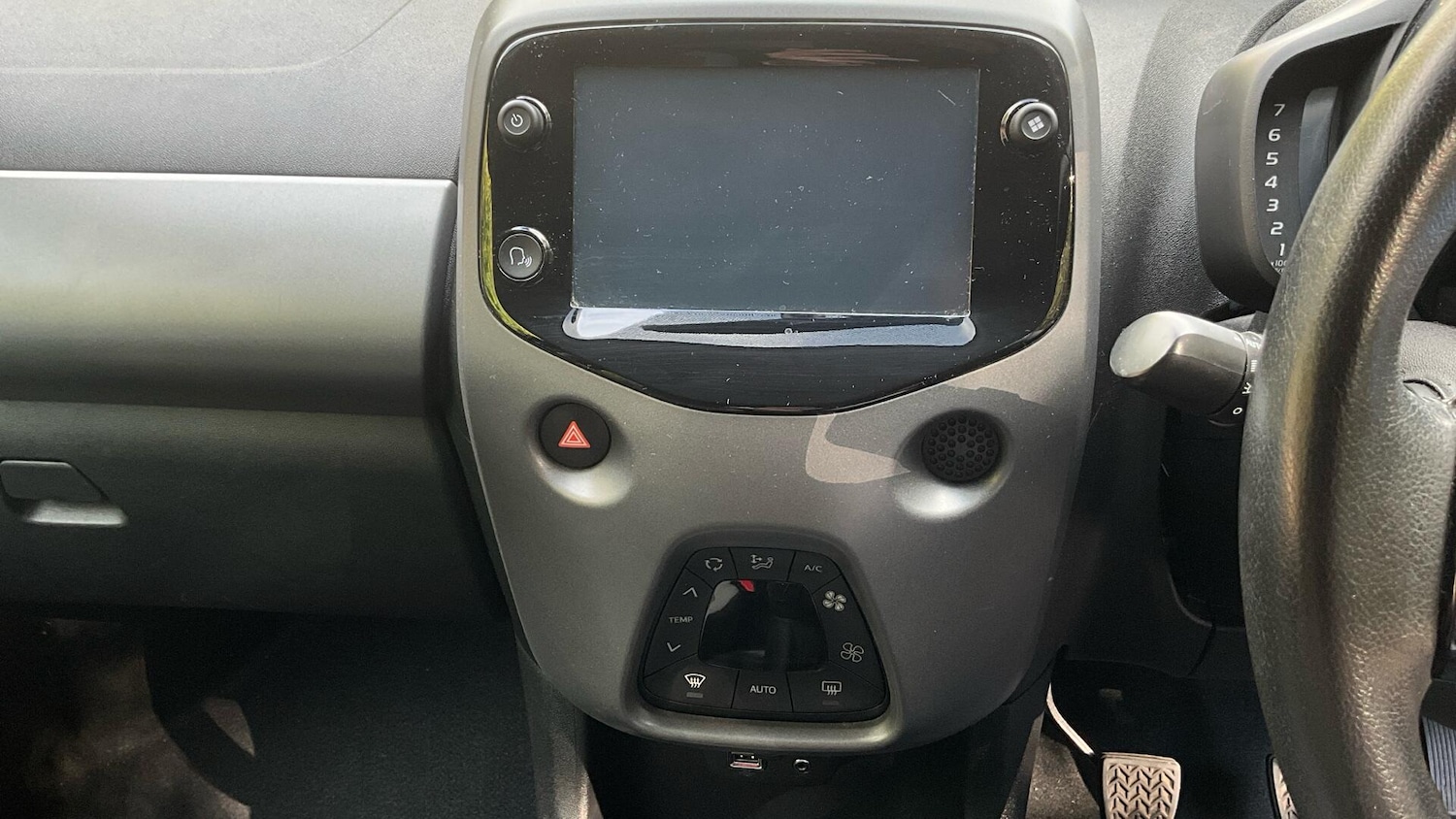 Used Toyota AYGO for sale - 76997728: Photo 42