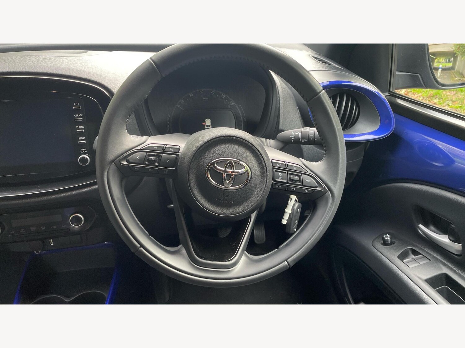 Used Toyota Aygo X 2022 for sale - 75808804: Photo 8