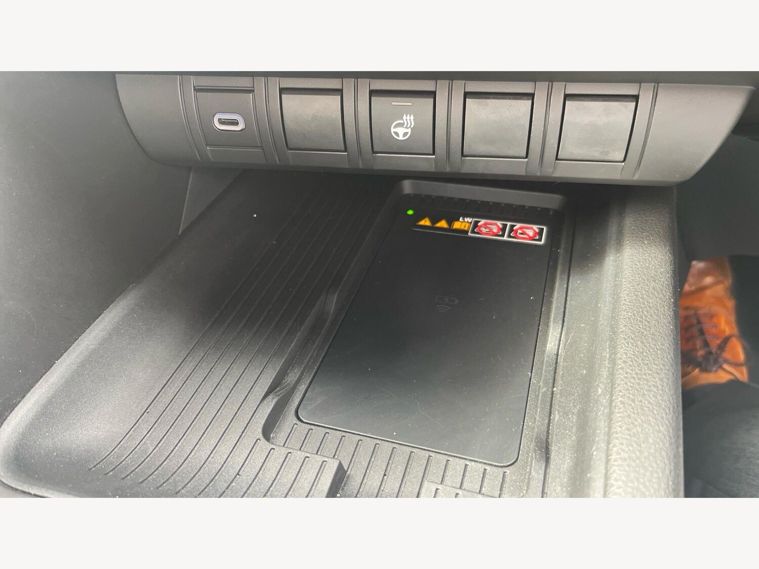 Used Toyota C-HR for sale - 78034140: Photo 31