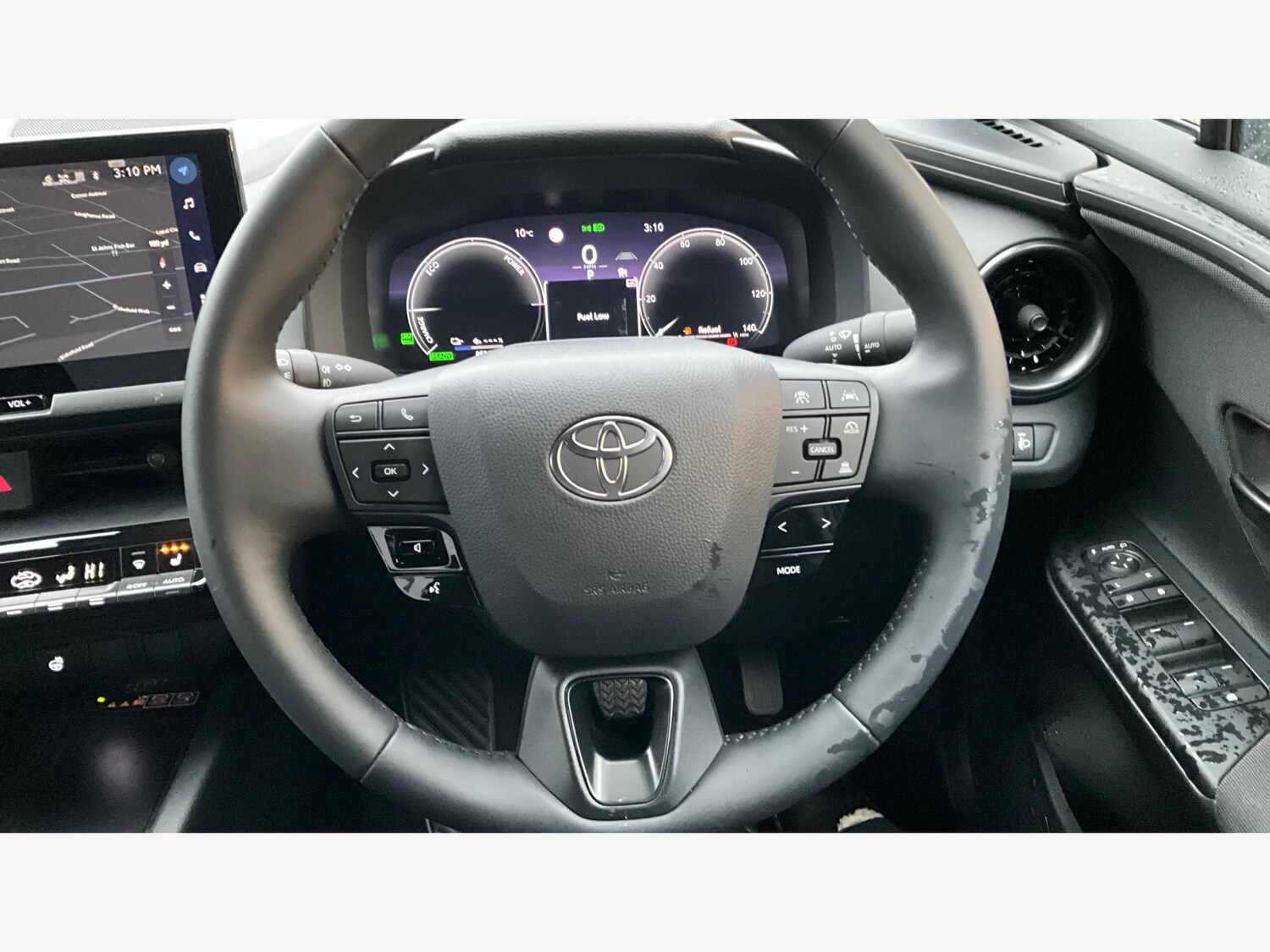Used Toyota C-HR 2024 for sale - 77253801: Photo 10