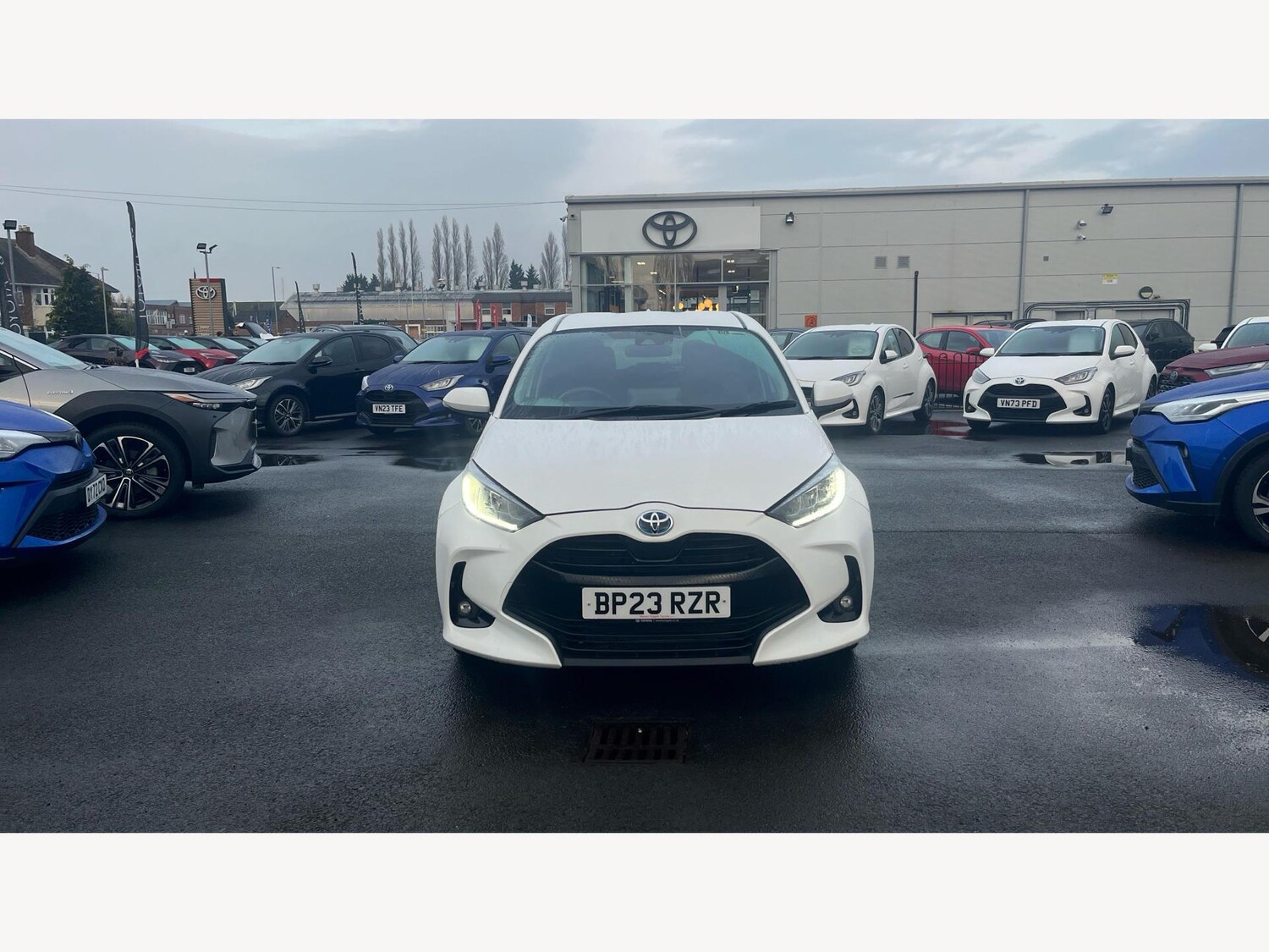 Used Toyota Yaris 2023 for sale - 77144098: Photo 17