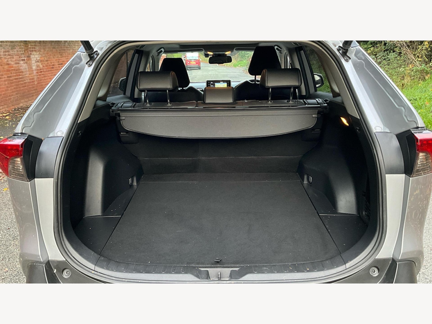 Used Toyota RAV4 2020 for sale - 76689824: Photo 16