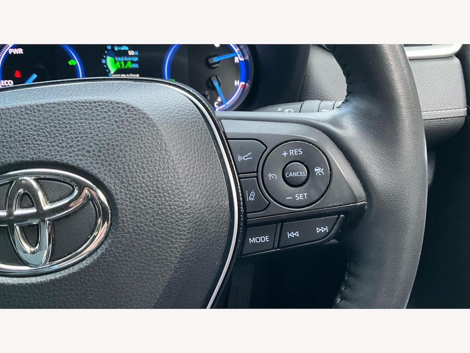 Used Toyota RAV4 2020 for sale - 76689824: Photo 31