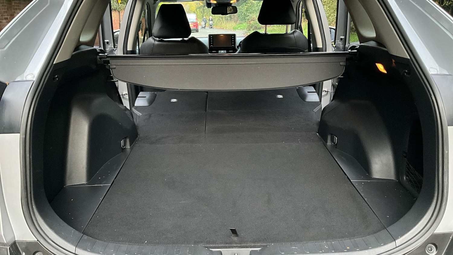 Used Toyota RAV4 2020 for sale - 76689824: Photo 44