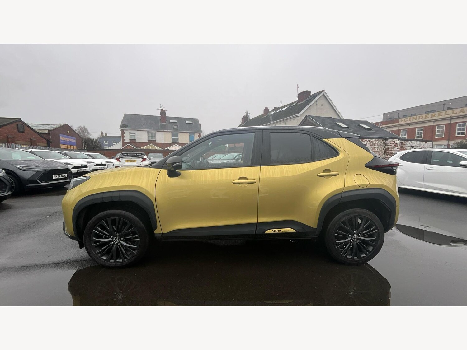 Used Toyota Yaris Cross for sale - 77278927: Photo 19