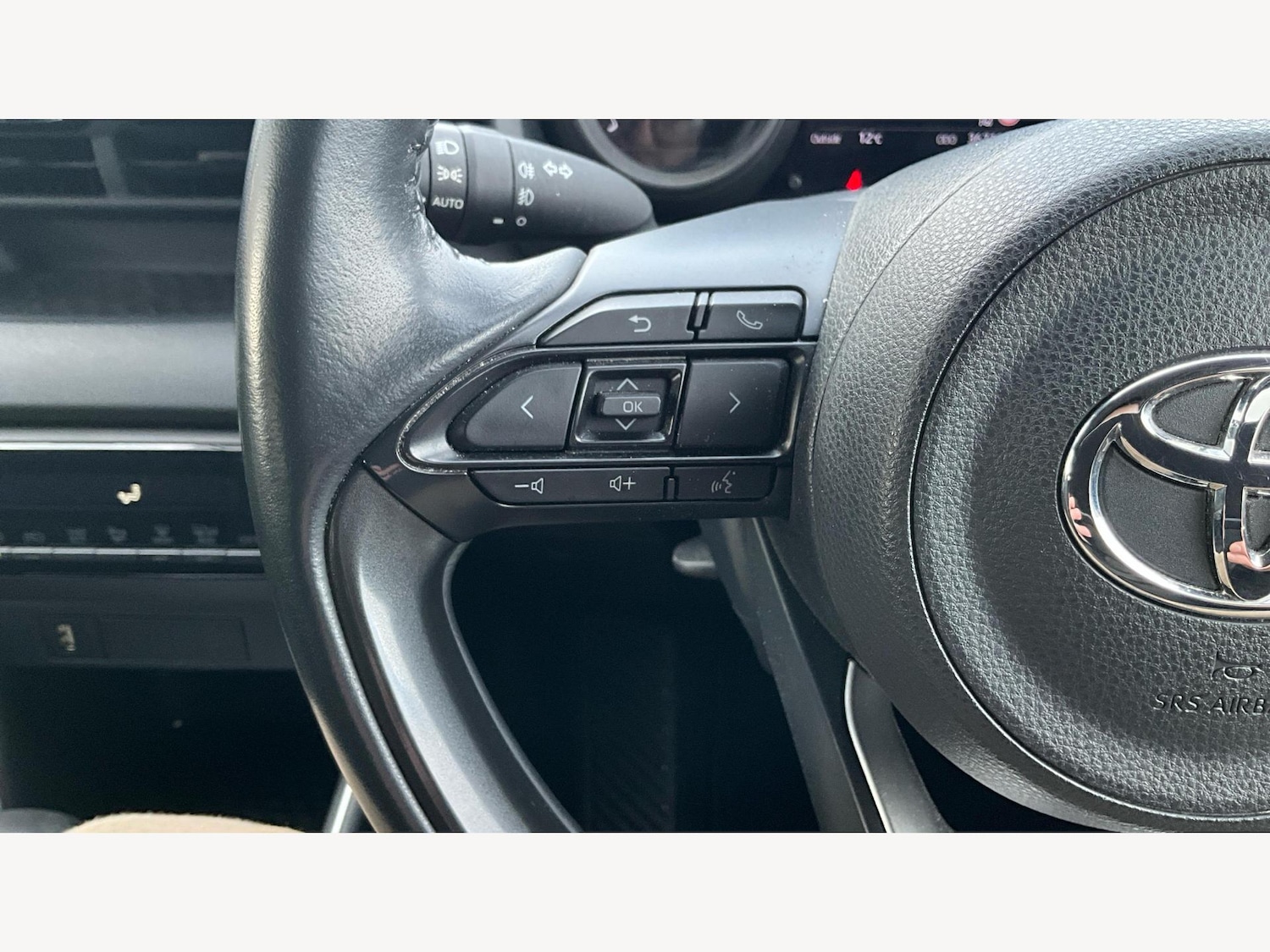 Used Toyota Yaris 2021 for sale - 77612560: Photo 29