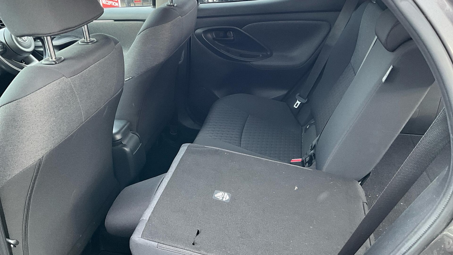 Used Toyota Yaris 2021 for sale - 77612560: Photo 32