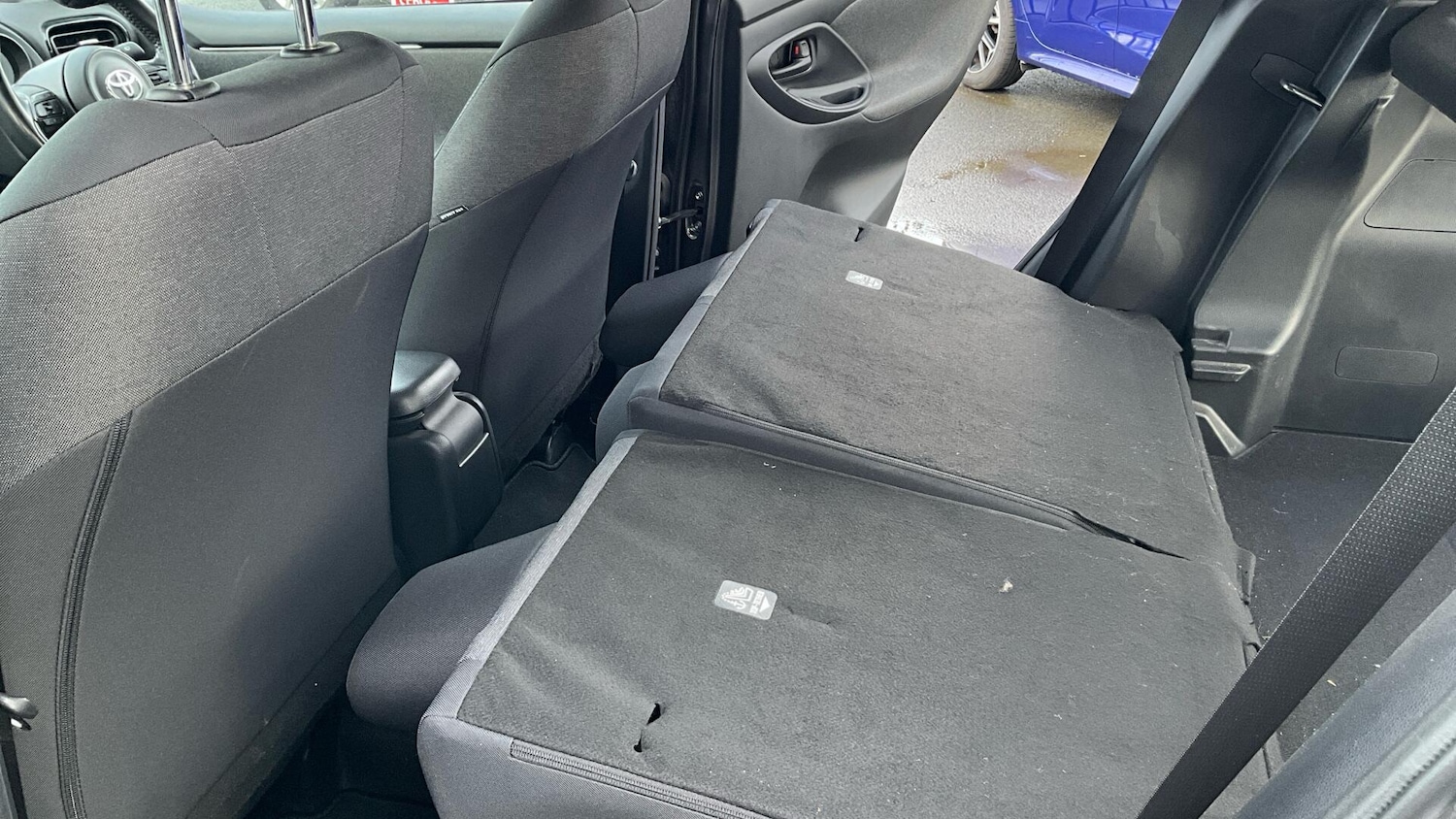 Used Toyota Yaris 2021 for sale - 77612560: Photo 37