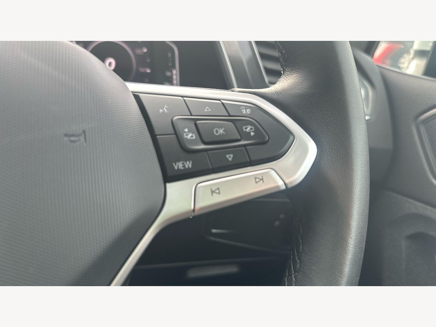 Used Volkswagen Tiguan 2023 for sale - 77671234: Photo 29