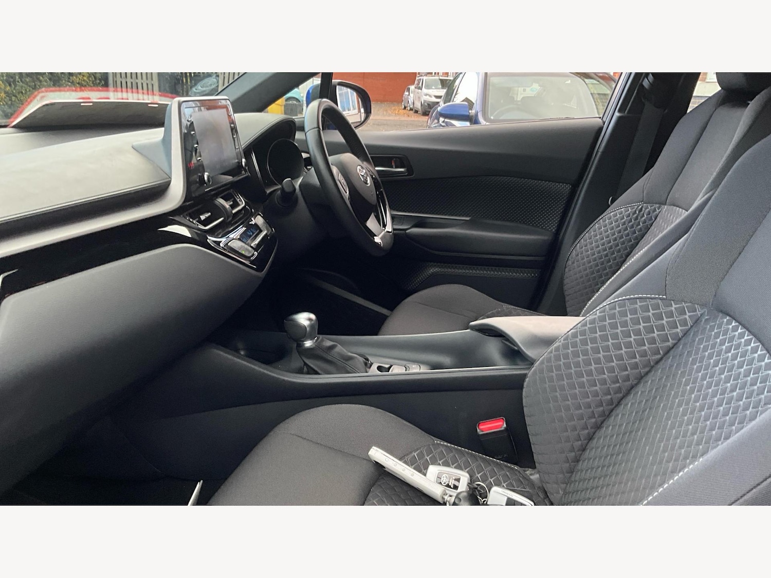 Used Toyota C-HR 2022 for sale - 76458174: Photo 12