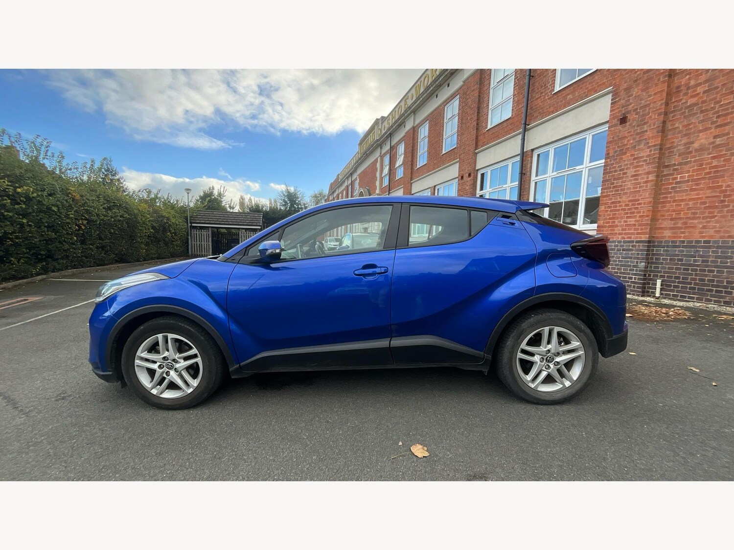 Used Toyota C-HR 2022 for sale - 76458174: Photo 19