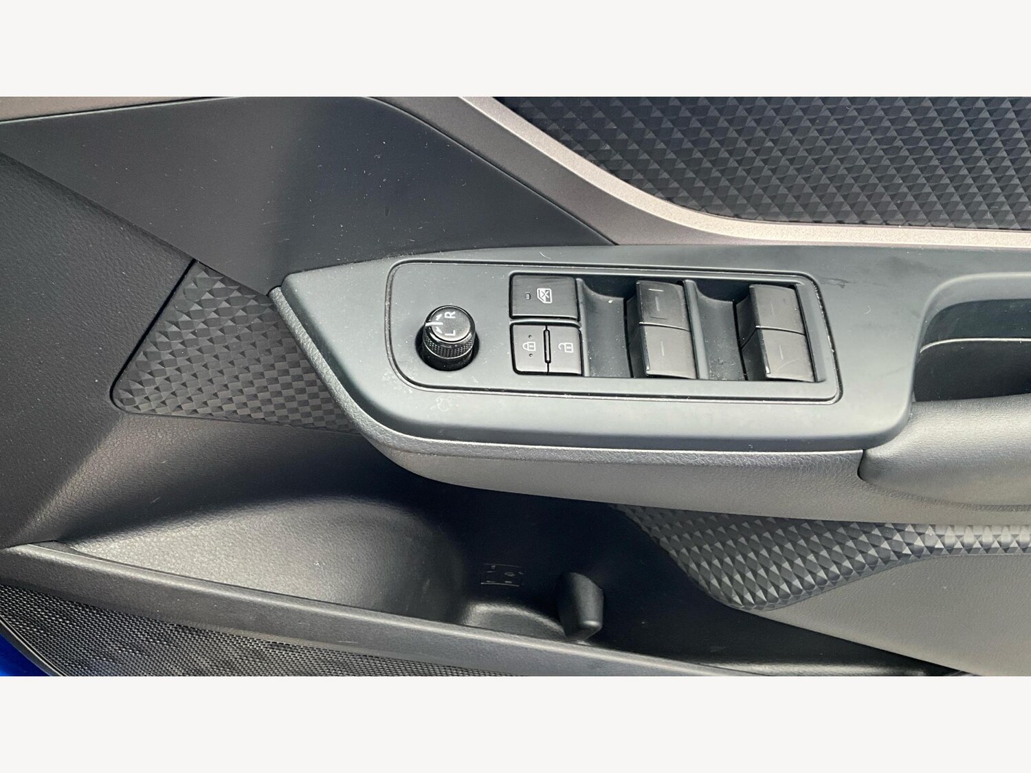 Used Toyota C-HR 2022 for sale - 76458174: Photo 22