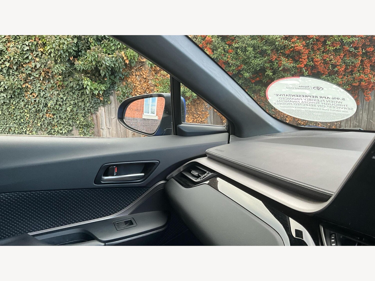 Used Toyota C-HR 2022 for sale - 76458174: Photo 30