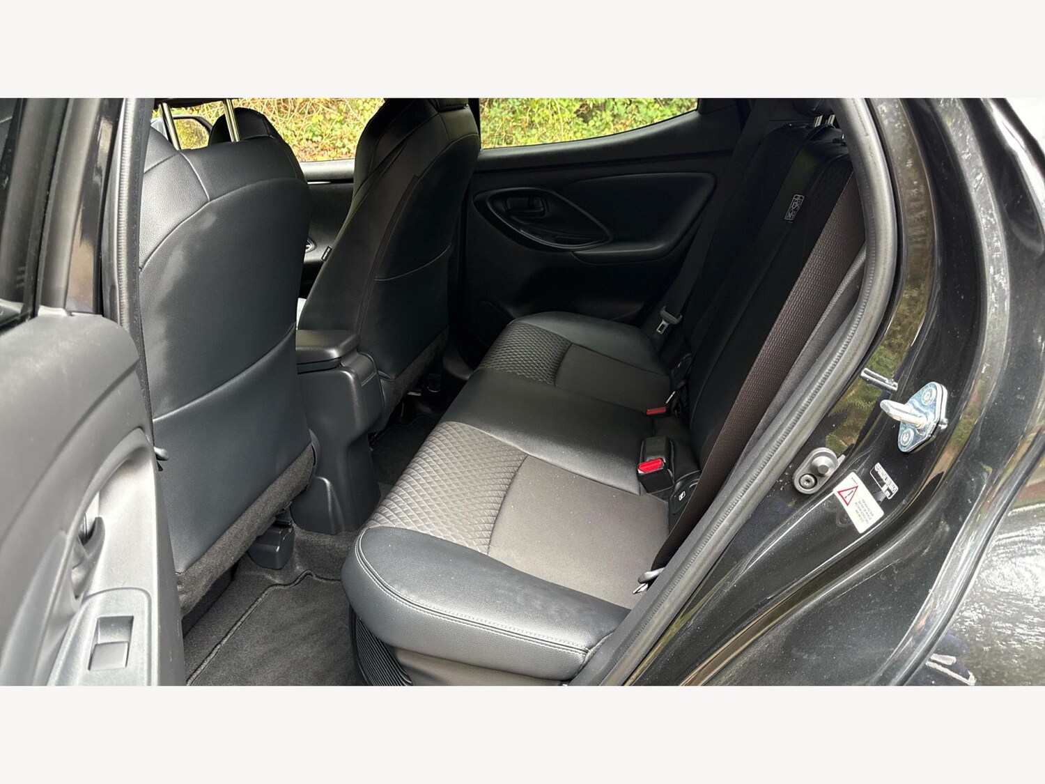 Used Toyota Yaris 2025 for sale - 77358658: Photo 15