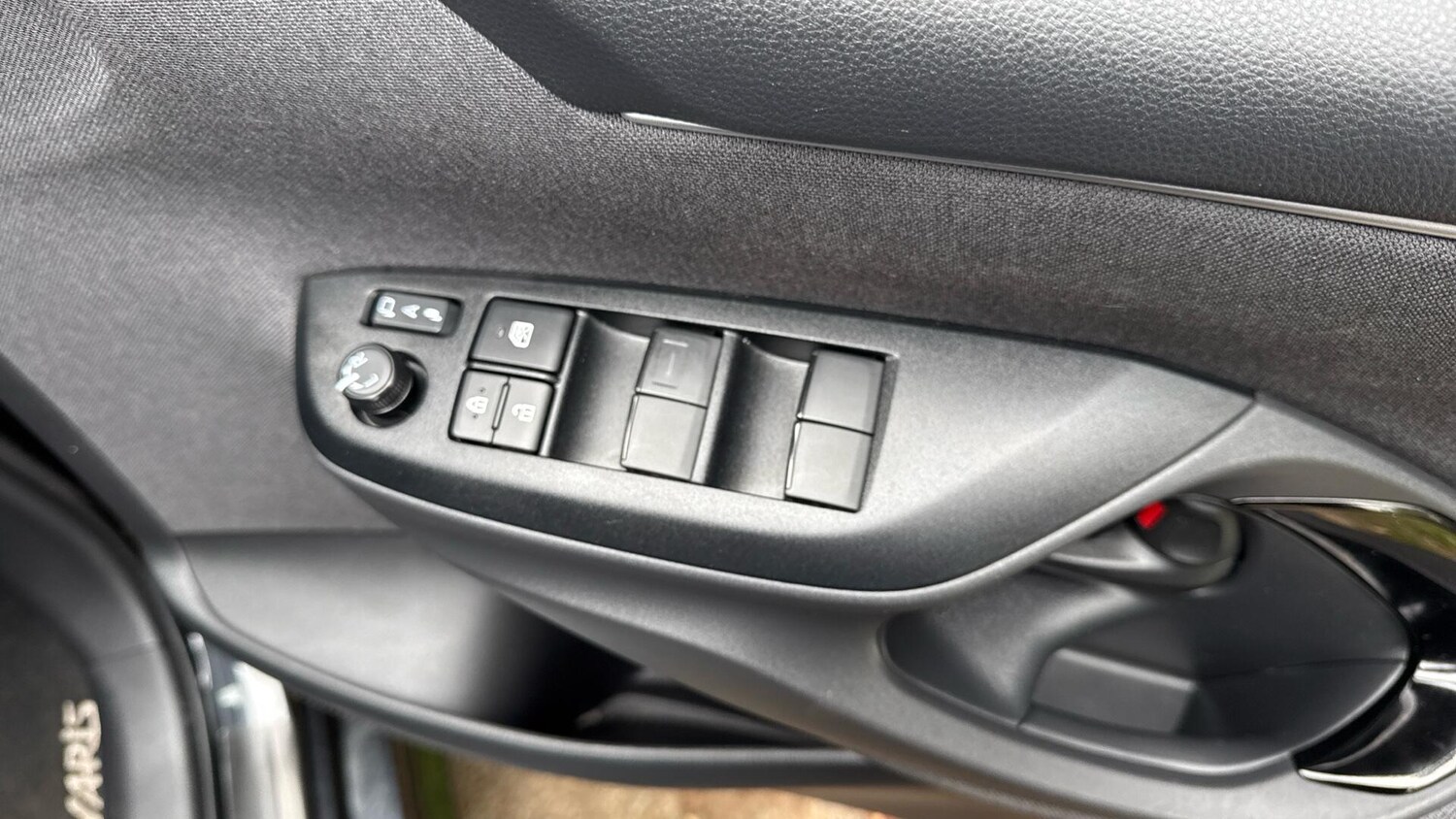 Used Toyota Yaris 2025 for sale - 77358658: Photo 41