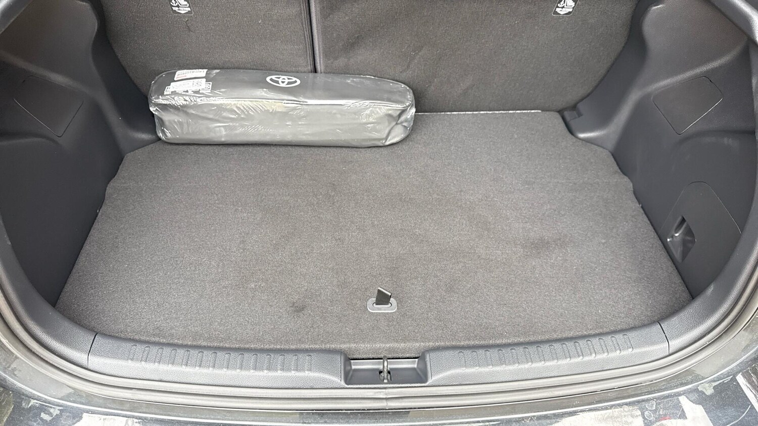 Used Toyota Yaris 2025 for sale - 77358658: Photo 44