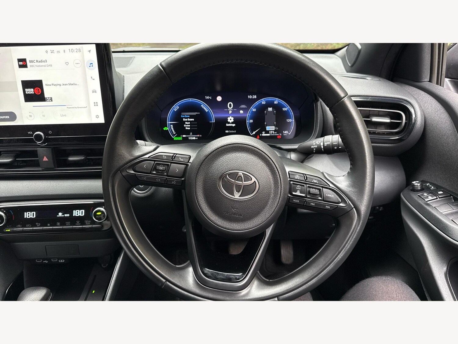 Used Toyota Yaris 2025 for sale - 77358658: Photo 8