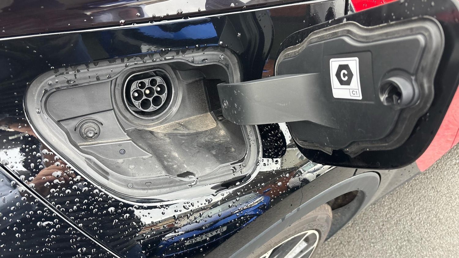 Used Toyota C-HR 2025 for sale - 77637740: Photo 41