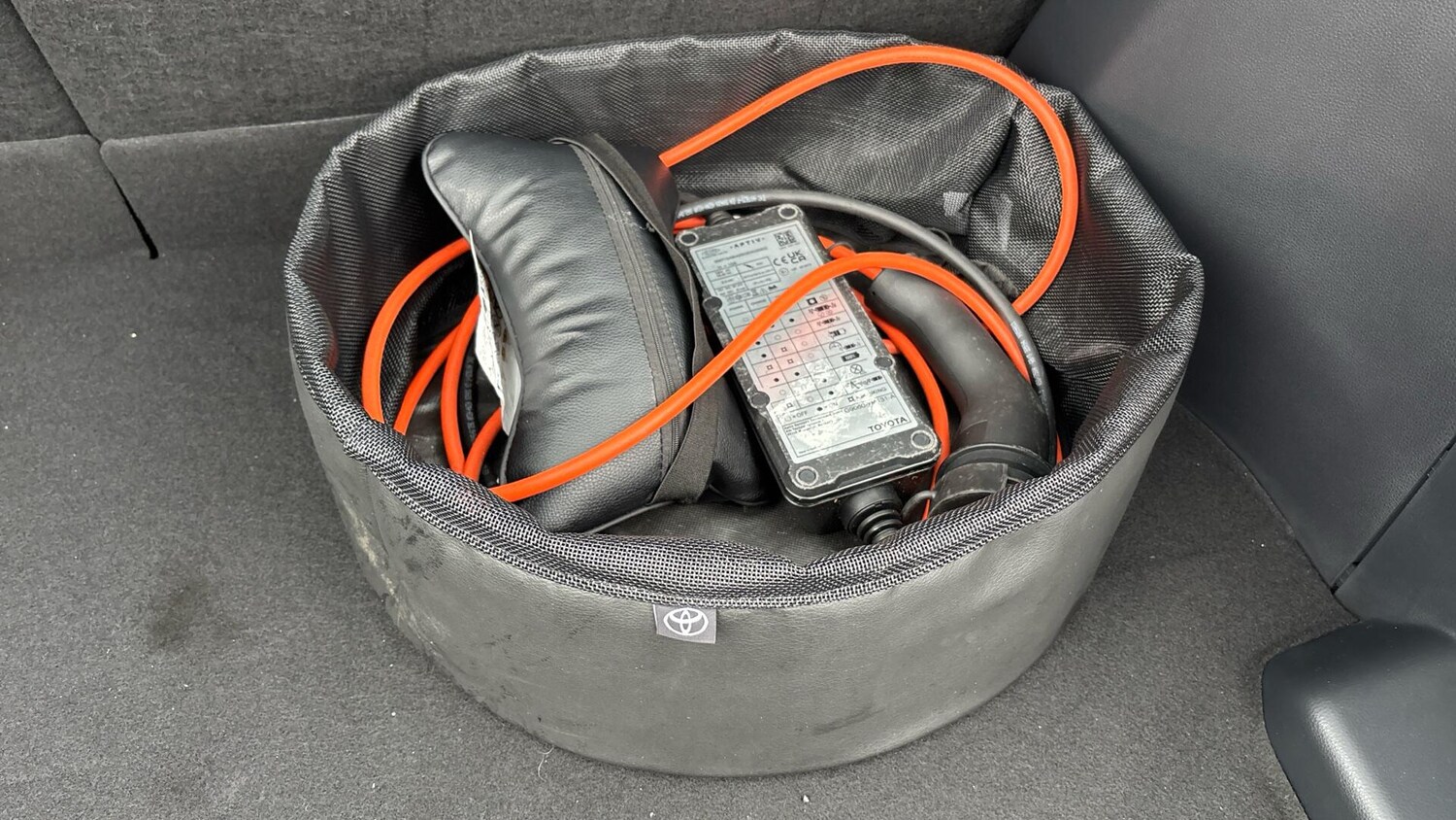 Used Toyota C-HR 2025 for sale - 77637740: Photo 46