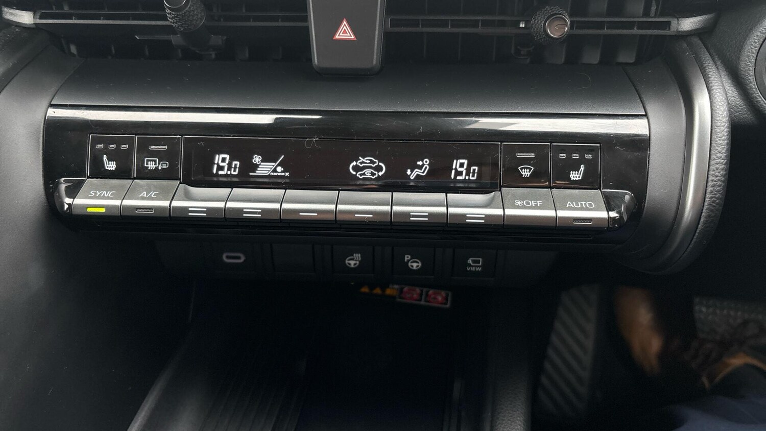 Used Toyota C-HR 2025 for sale - 77637740: Photo 66