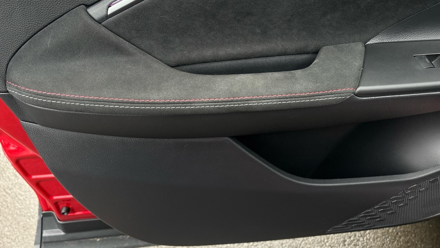 Used Toyota C-HR 2025 for sale - 77637740: Photo 93