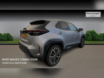 Used Toyota Yaris Cross 2022 for sale - 76850494: Photo