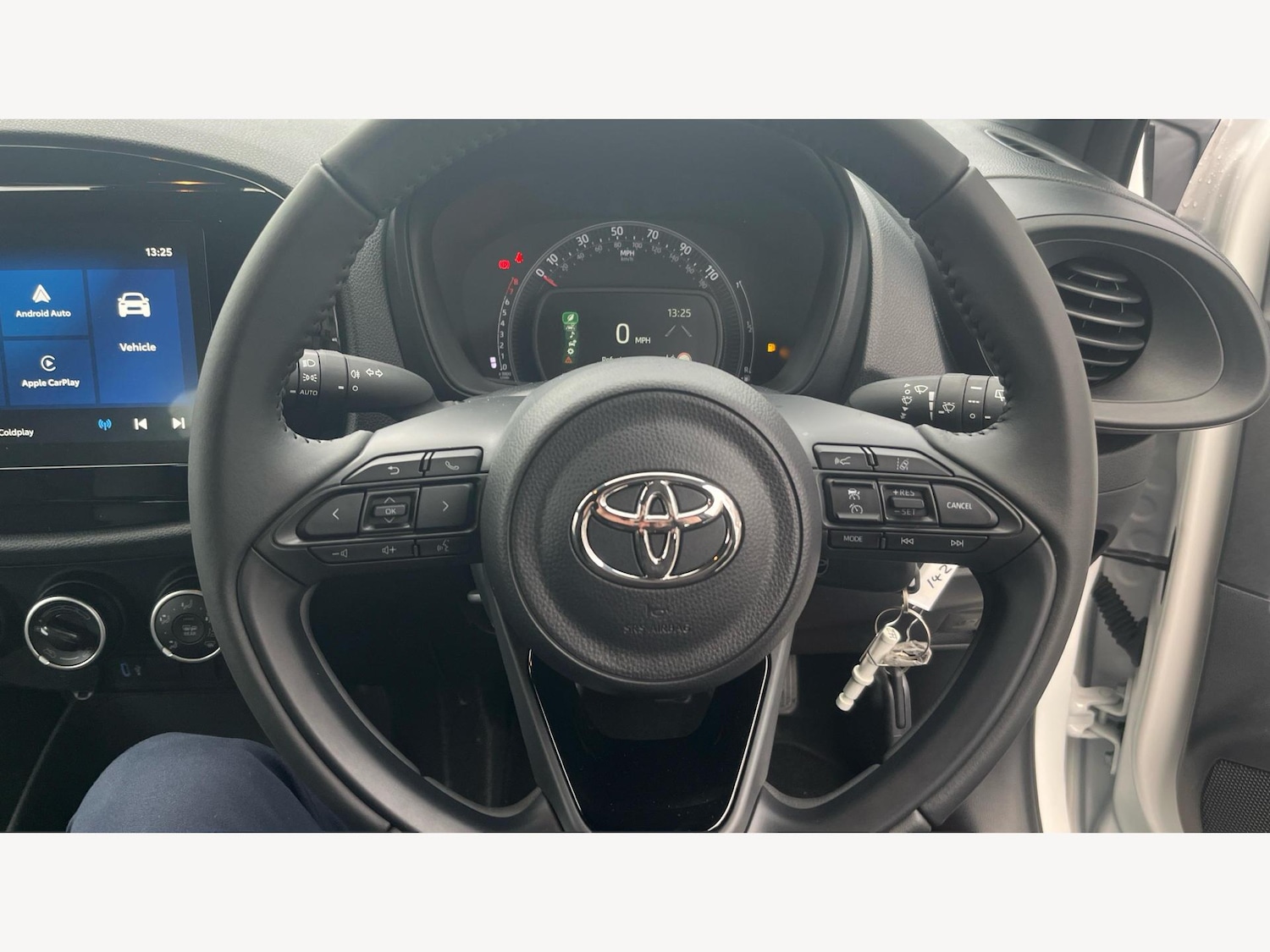 Used Toyota Aygo X 2025 for sale - 77412299: Photo 10