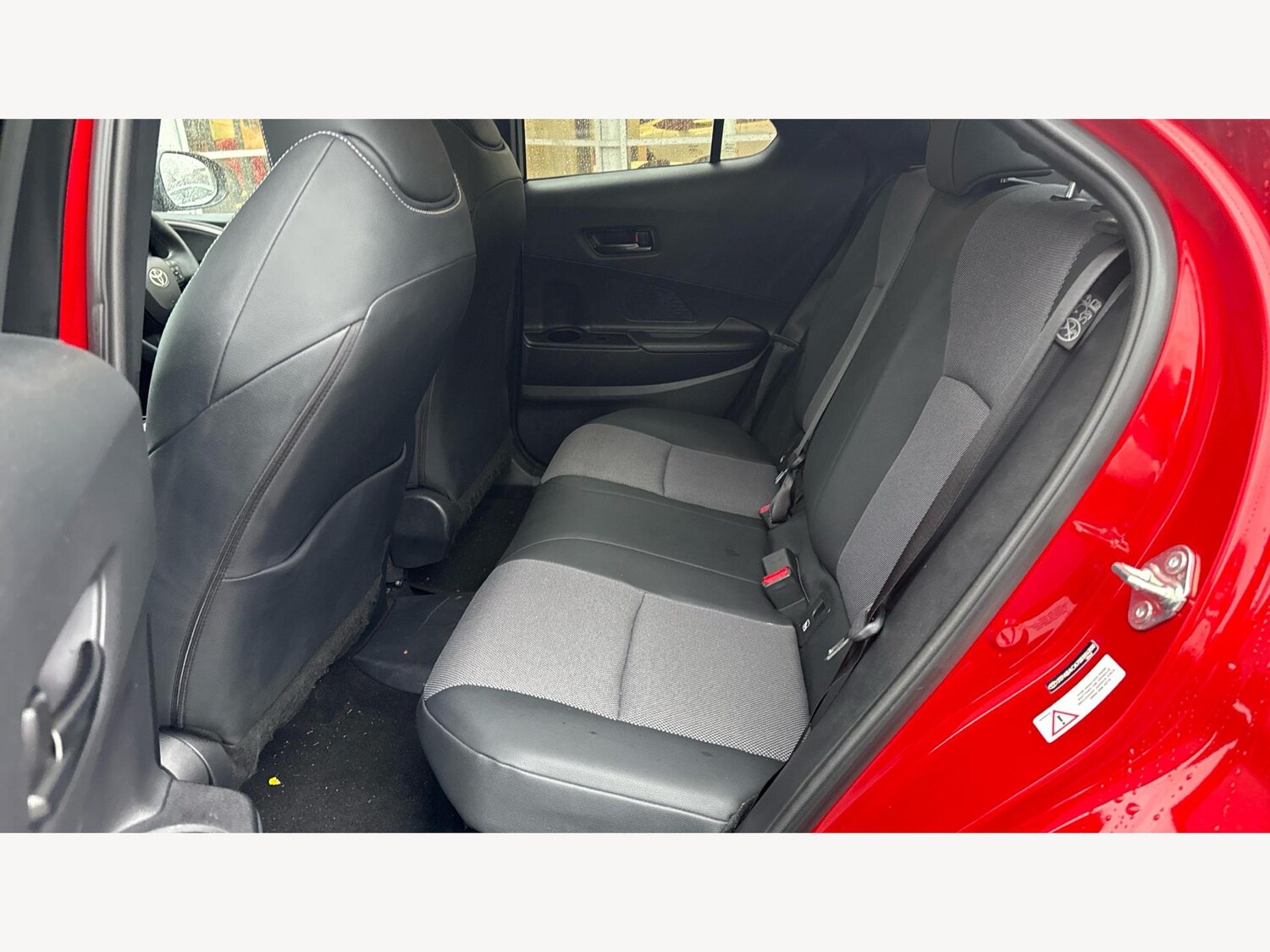 Used Toyota C-HR 2024 for sale - 77497133: Photo 15