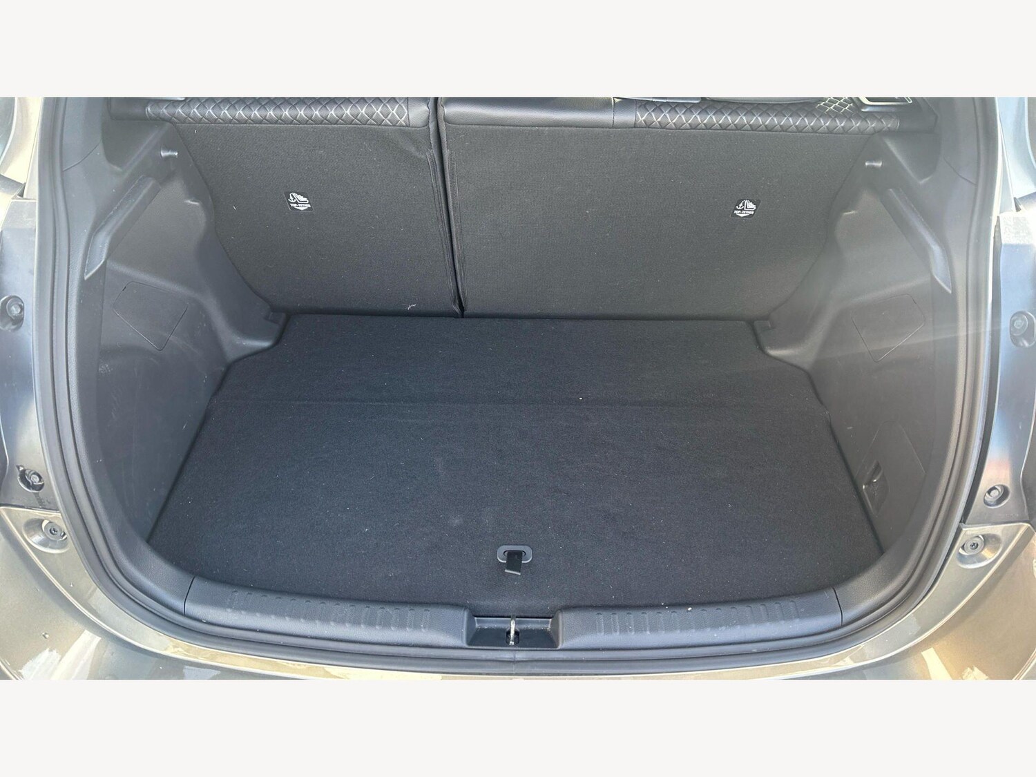 Used Toyota Yaris for sale - 77909602: Photo 16