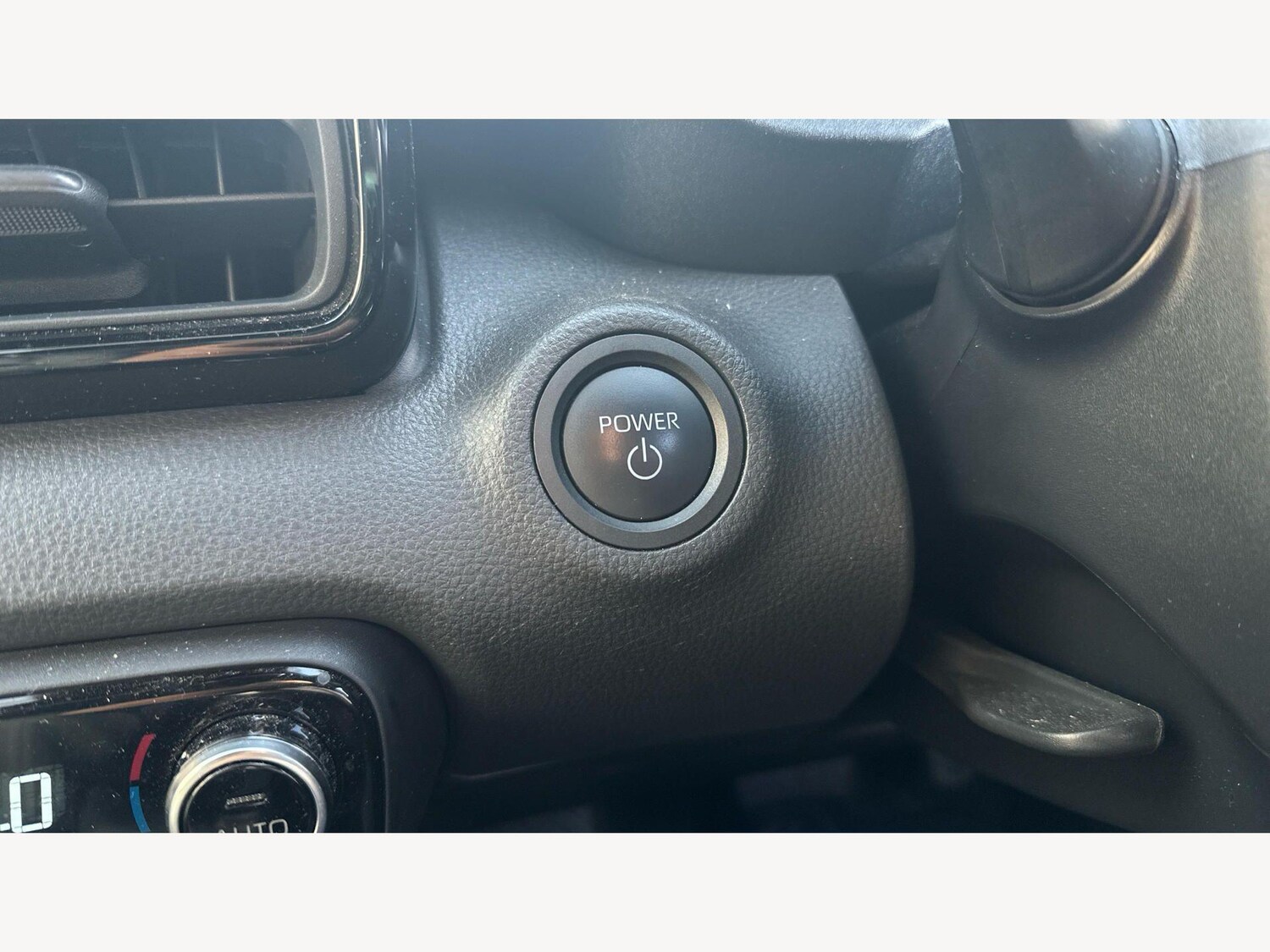 Used Toyota Yaris for sale - 77909602: Photo 23