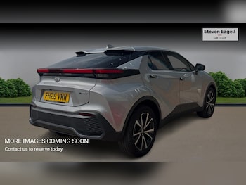 Used Toyota C-HR 2025 for sale - 79292724: Photo