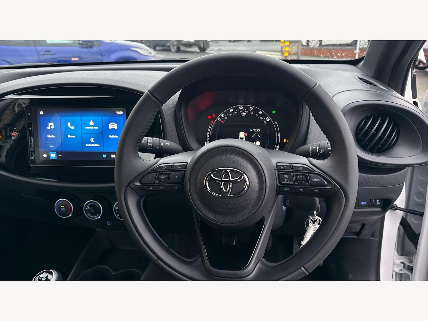 Used Toyota Aygo X 2025 for sale - 77412232: Photo 8