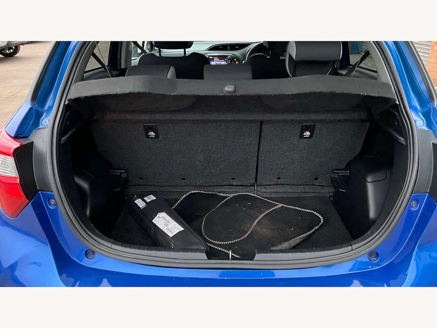 Used Toyota Yaris 2020 for sale - 77163528: Photo 16