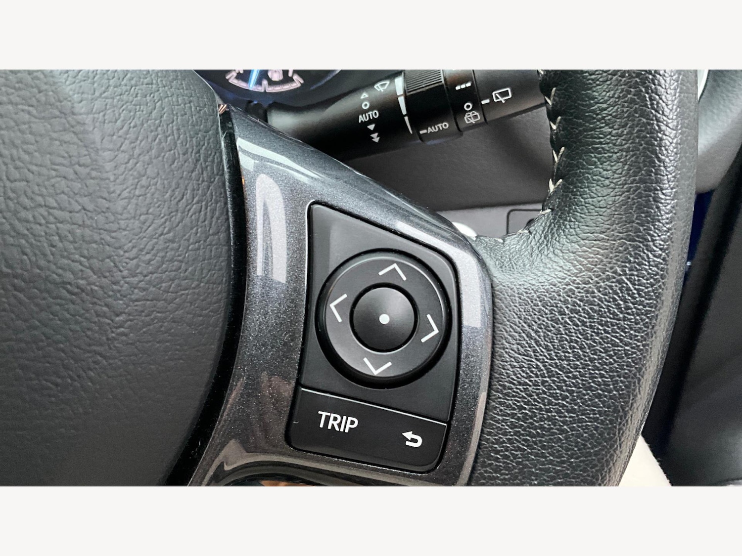 Used Toyota Yaris 2020 for sale - 77163528: Photo 24